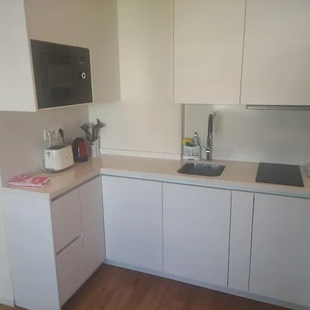 In First Line Apto 5-3 Apartment